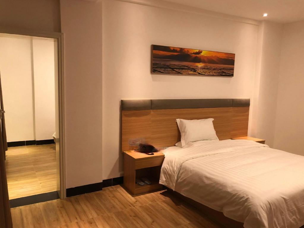 7 Days Inn (Zhuhai Haiquanwan Pingsha) 12/55