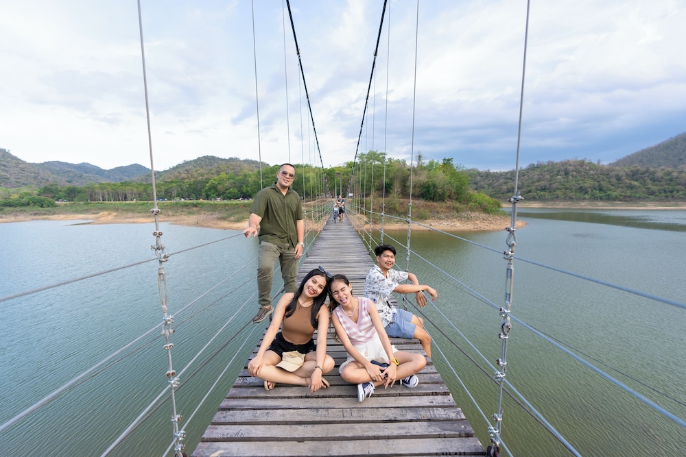 Kaengkrachan Boathouse Paradise Resort 48/78