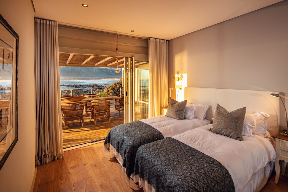 Pringle Bay Beach House by Cape Summer Villas 8/32