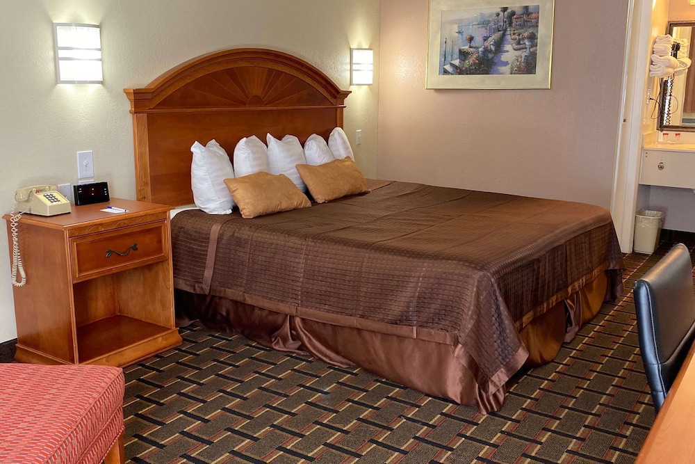 Knights Inn Punta Gorda 18/38