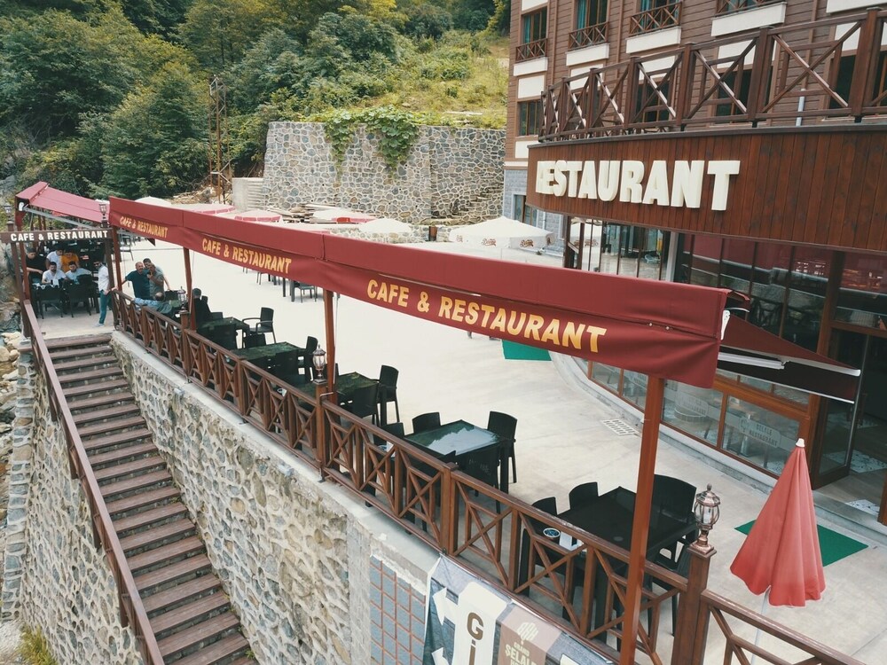 Grand Selale Hotel 33/50