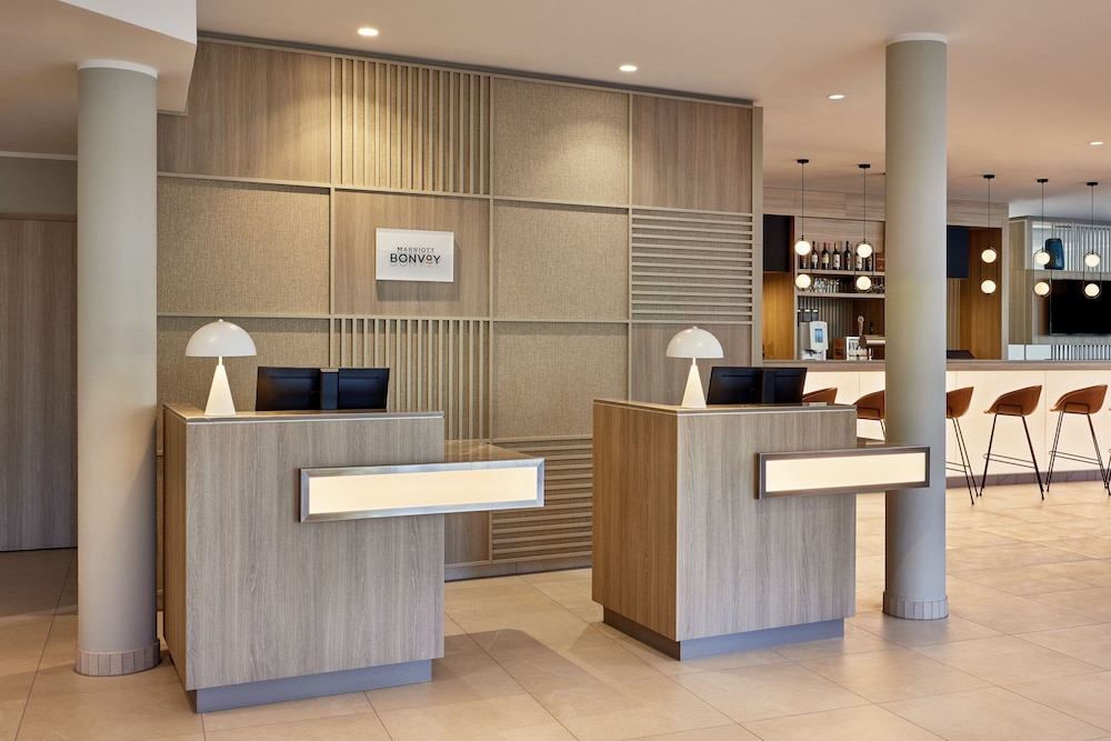 Courtyard by Marriott Dortmund 8/48