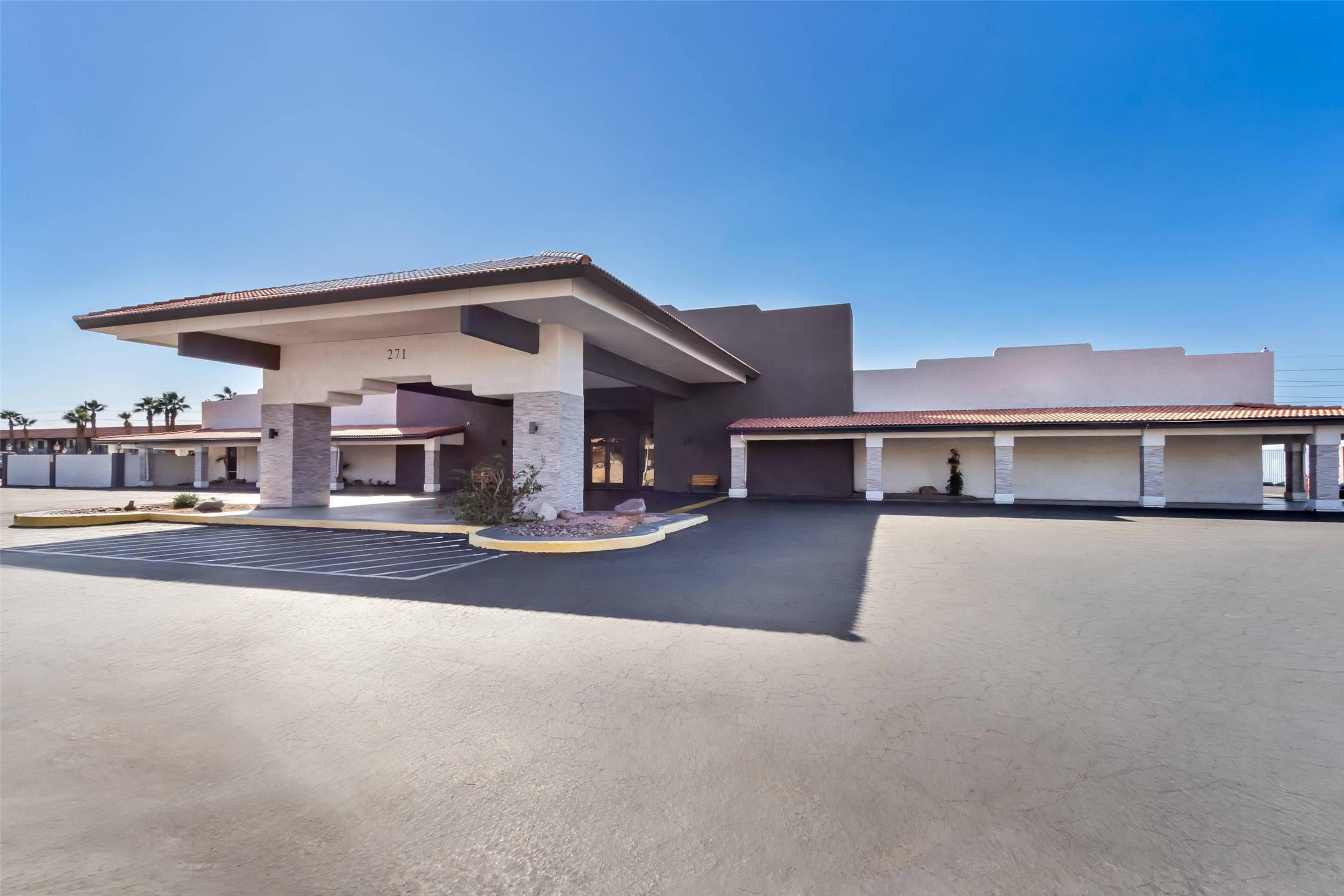 Quality Inn Suites Lake Havasu City 4/55