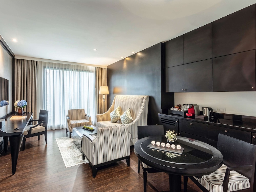 Movenpick Hotel Sukhumvit 15 Bangkok 53/71