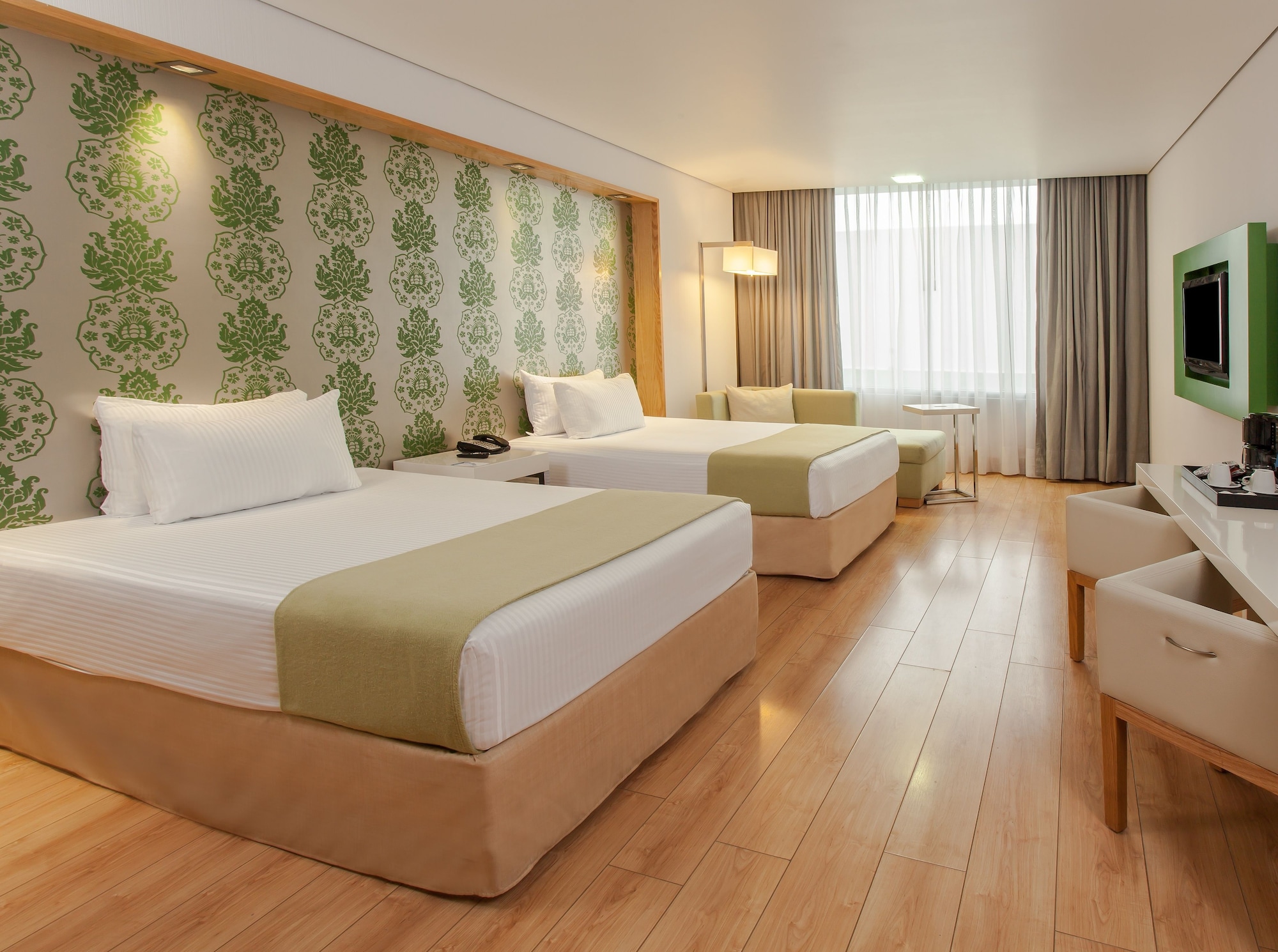SUPERIOR, DOUBLE BED