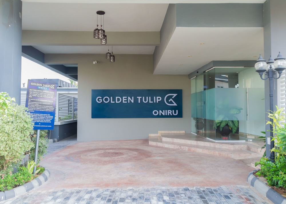 Golden Tulip Oniru Suites 2/26