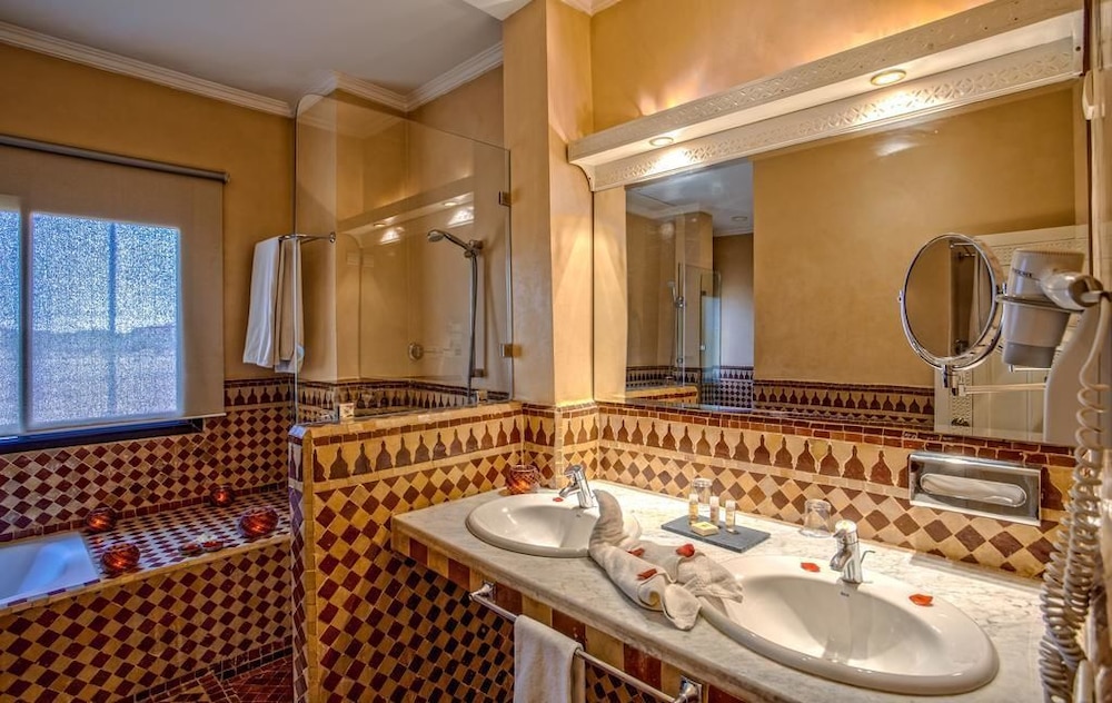 Palais Jena Hotel & Spa 56/58