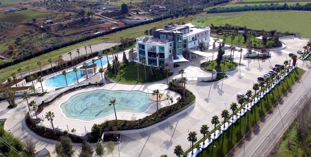 San Barbato Resort Spa And Golf 72/73