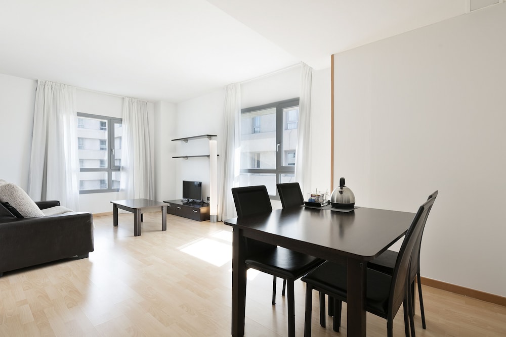Madrid Airport Suites Affiliated By Melia 31/67