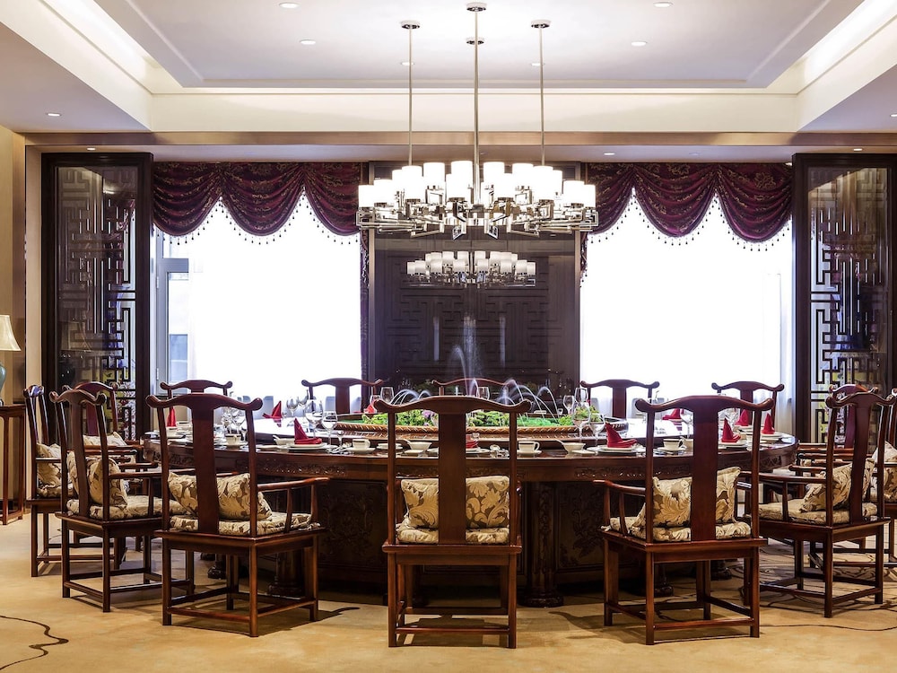 NOVOTEL DAQING HAOFANG 32/47