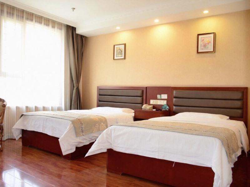 GreenTree Inn Taiyuan East Binhe Road Xiaodian High Speed Mouth Express Hotel 12/40