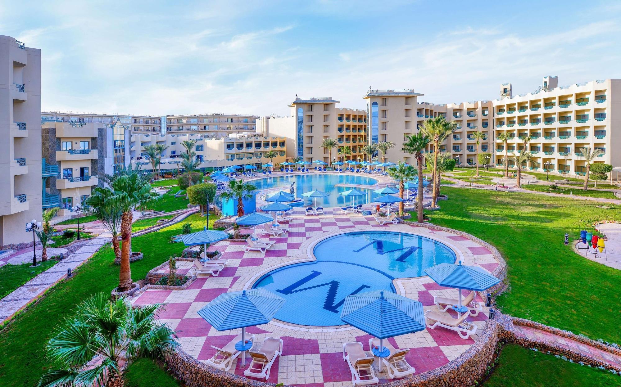 Moreno Horizon Spa and Resort 30/50