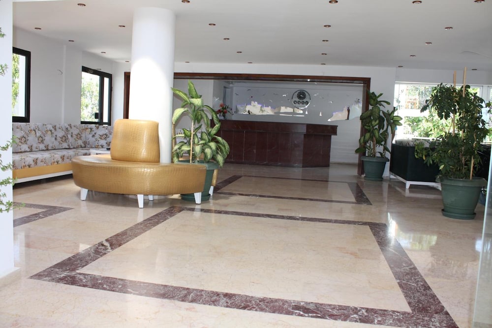 Hotel Bronze 6/45