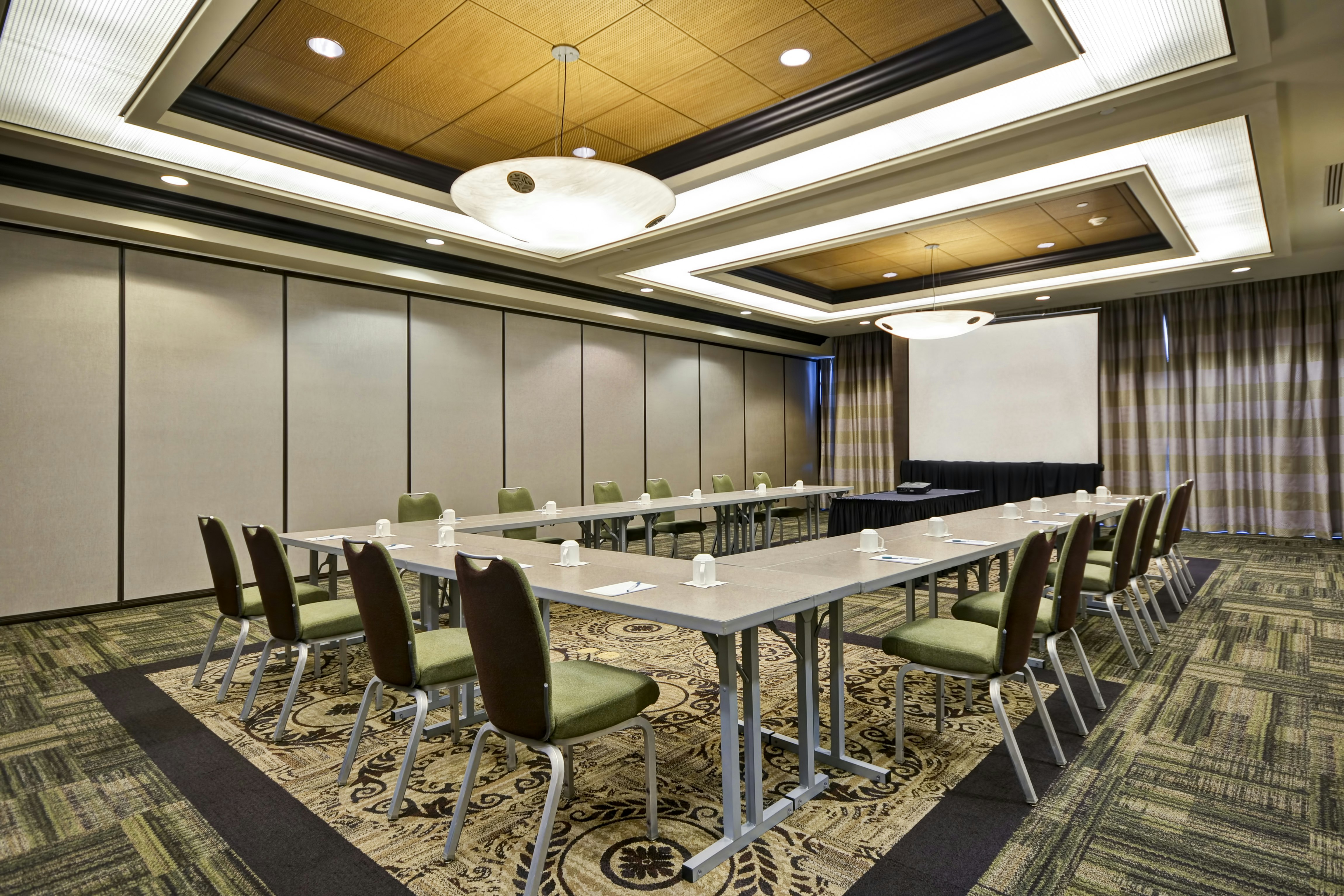 Homewood Suites by Hilton Nashville Vanderbilt TN 50/54