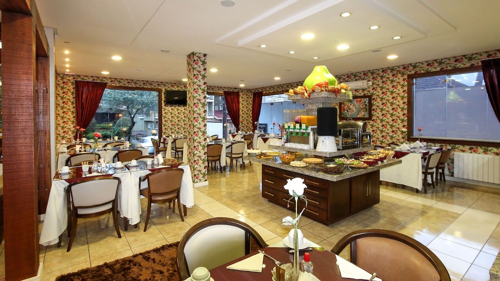 Hotel Glamour Da Serra 57/64
