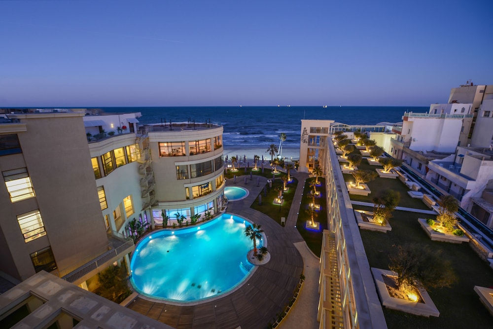 Sousse Palace Hotel and Spa 69/71