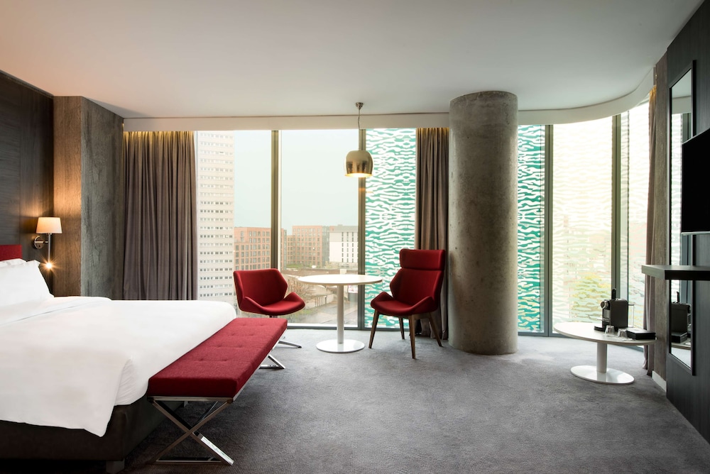 Radisson Blu Birmingham 18/45