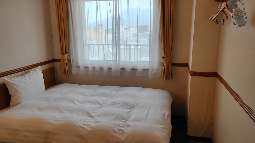 Toyoko Inn Kagoshima Chuo Eki Nishi Guchi 48/61