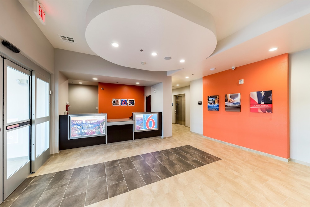 Motel6 Fort Worth, TX - North - Saginaw 6/40