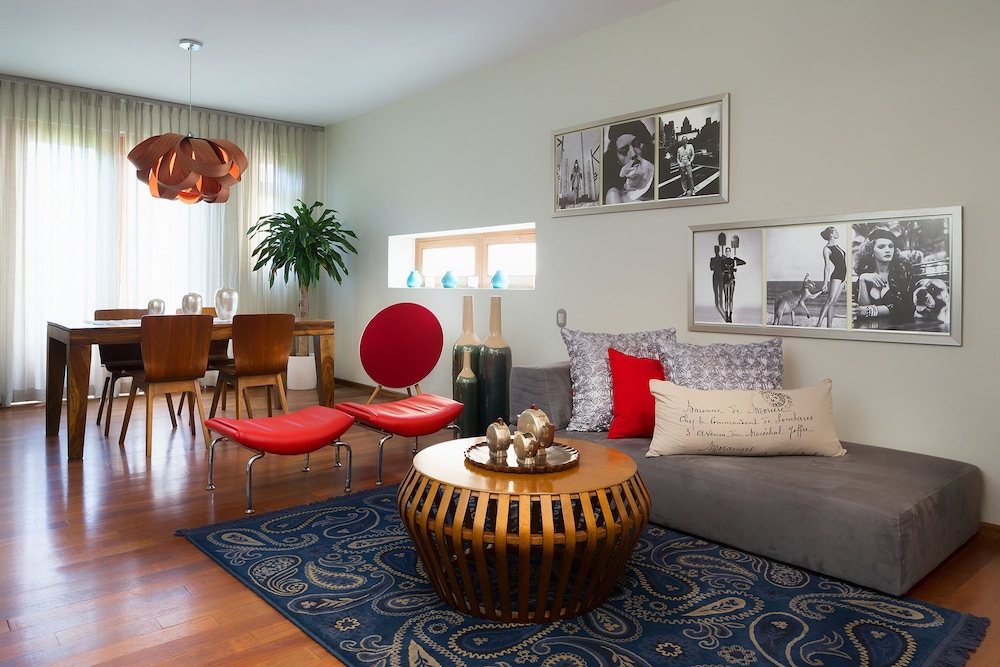 Billini Hotel 49/75