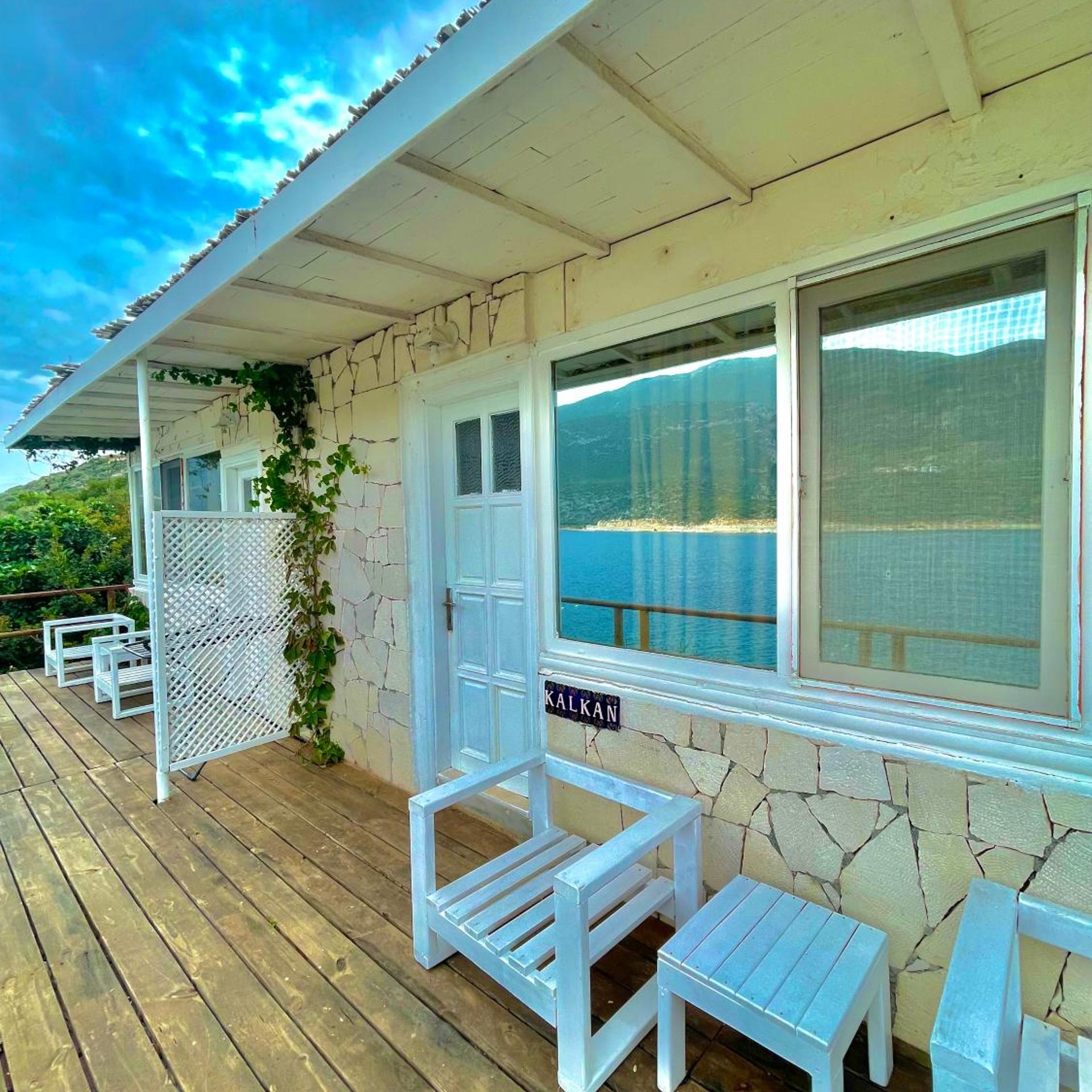 Korsan Ada Hotel 40/58