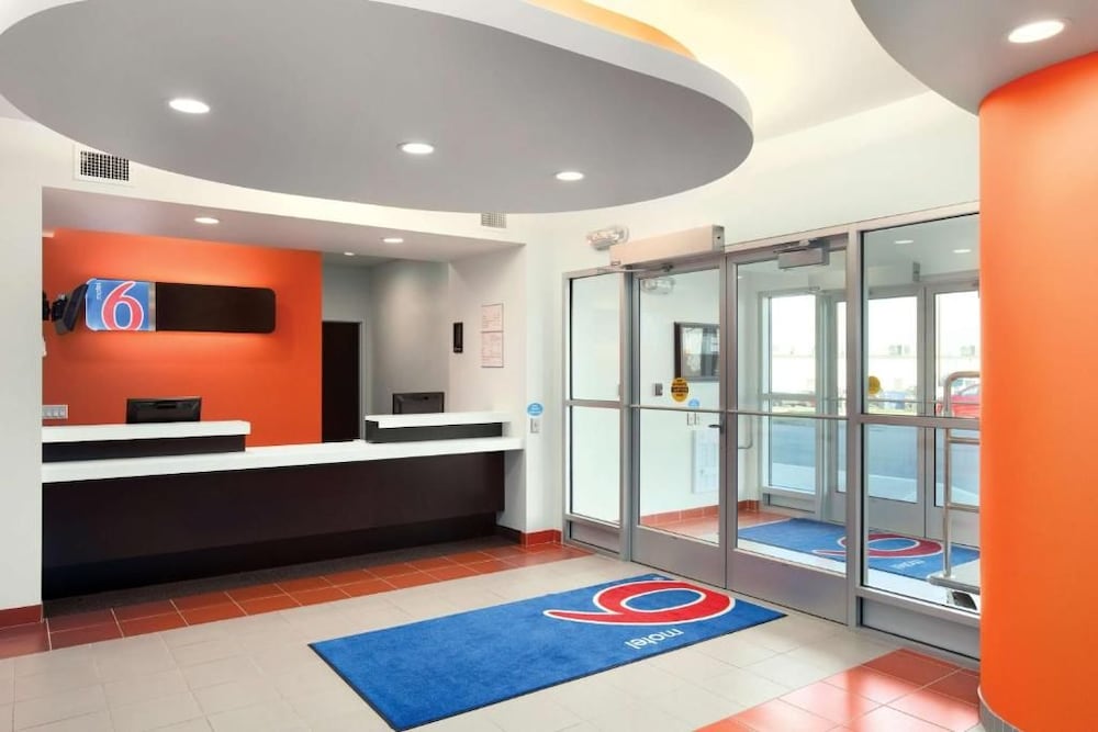 Motel6 Swift Current Sk 7/44