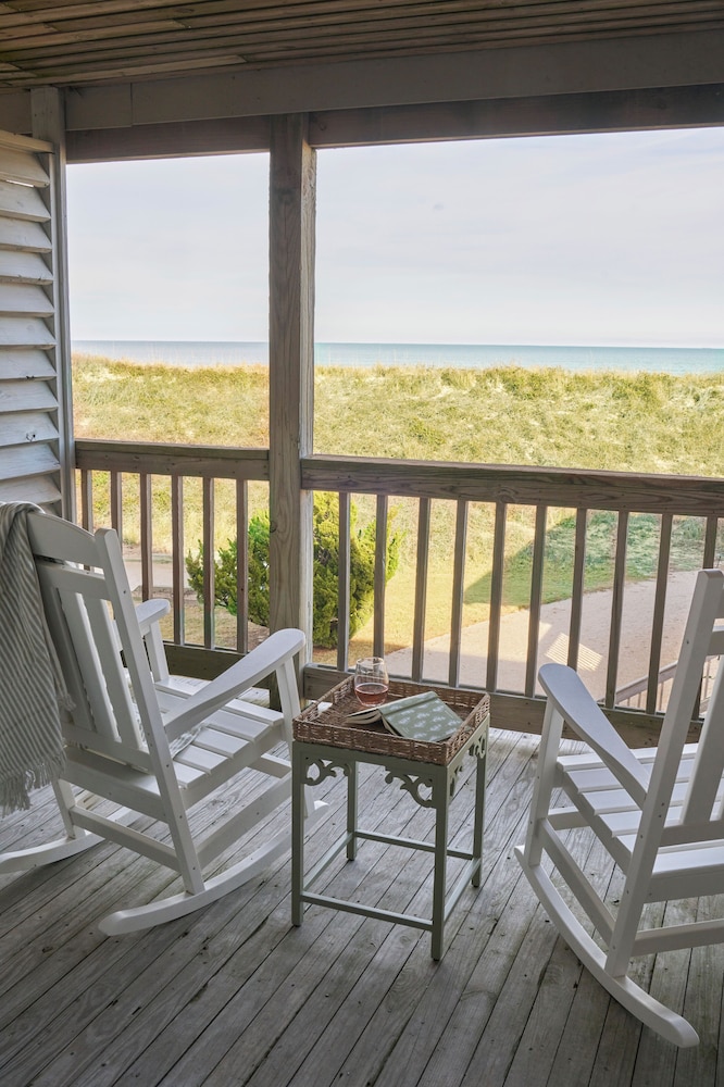 Sanderling Resort 45/72