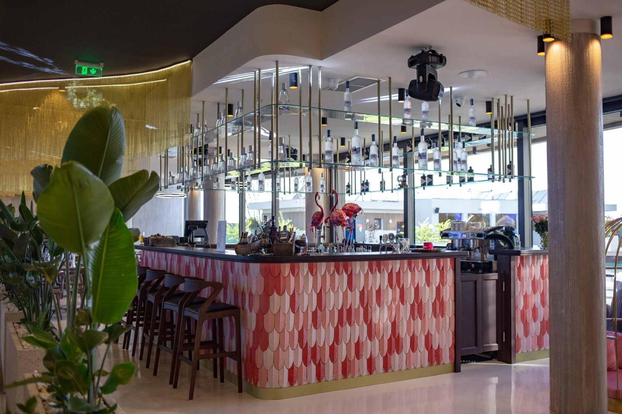 HOTEL ROMANITA 8/56