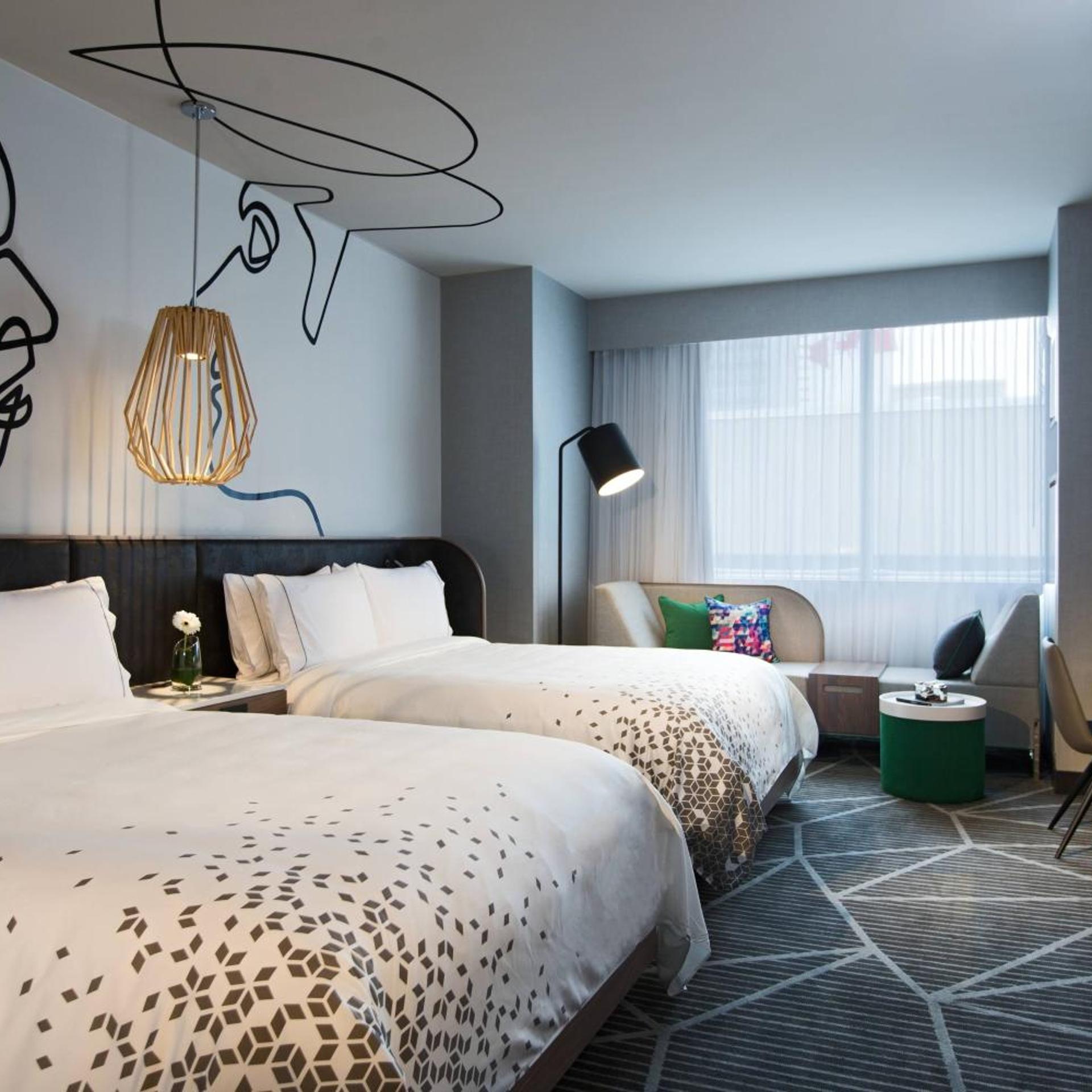 Room, King Bed, 2 Queen Beds