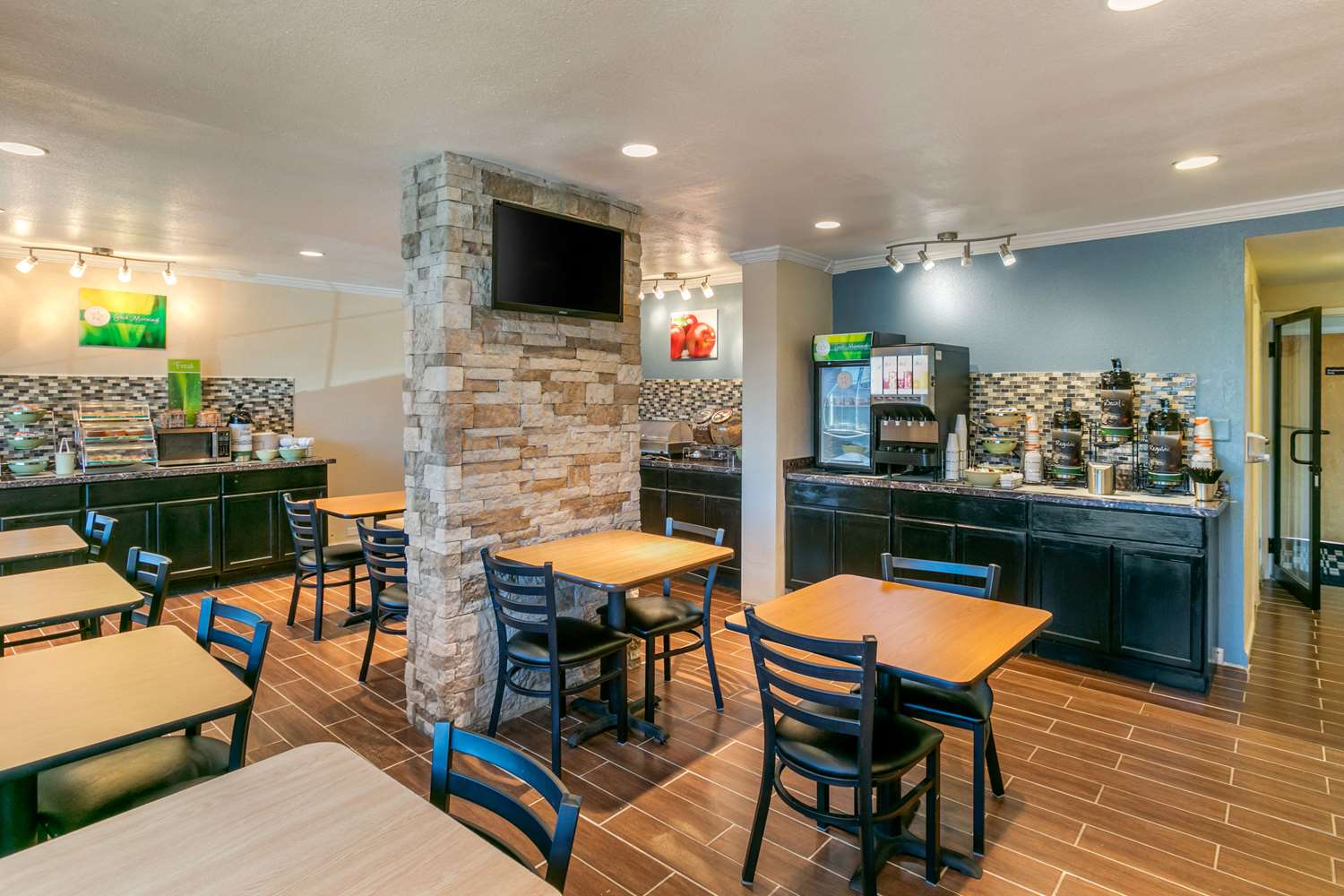 Quality Inn Rawlins I-80 24/34