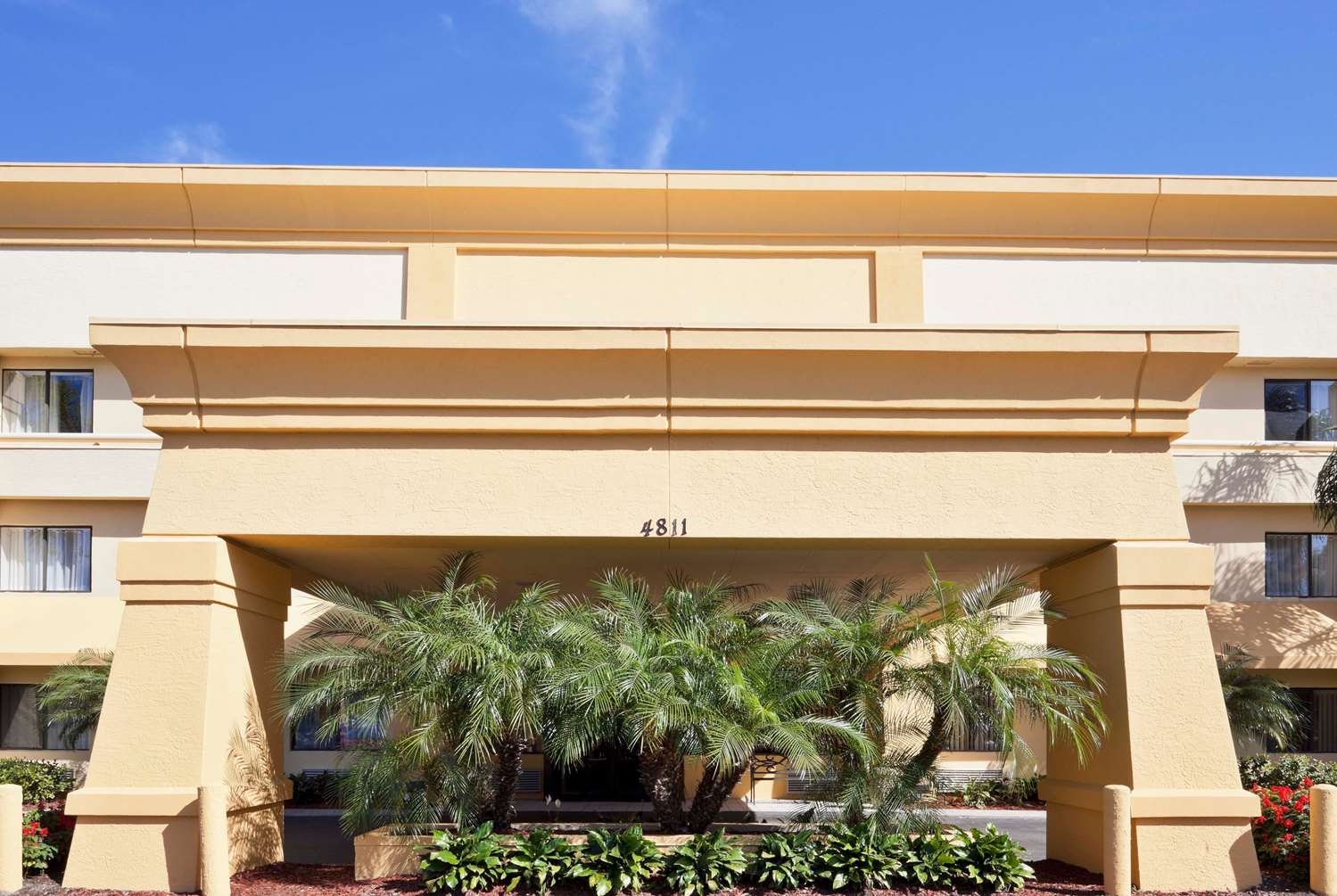La Quinta Inn & Suites by Wyndham Tampa Fairgrounds - Casino 2/43