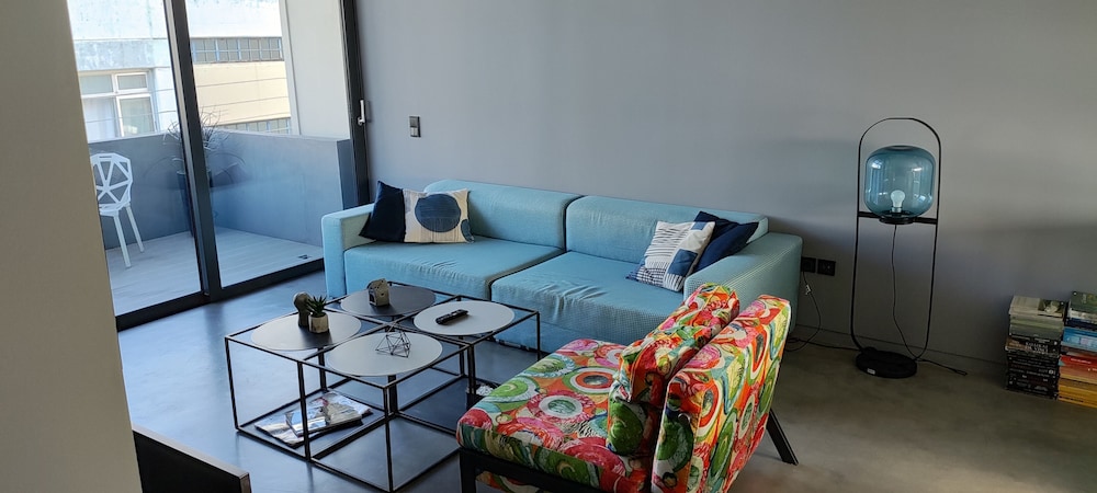 Athina Art Apartments 27/43