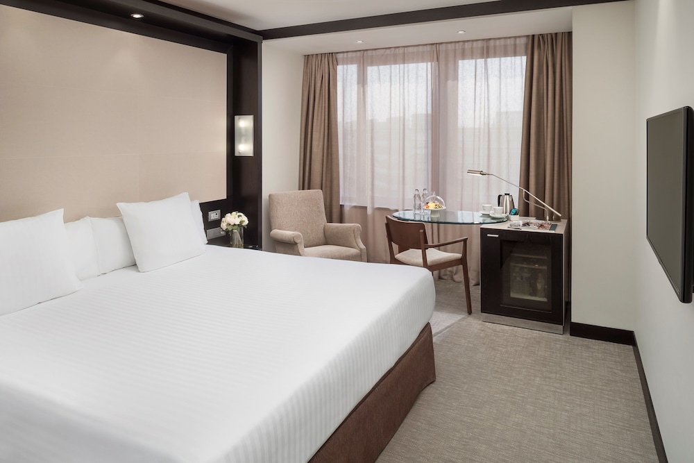 MELIA BARCELONA SARRIA 11/63