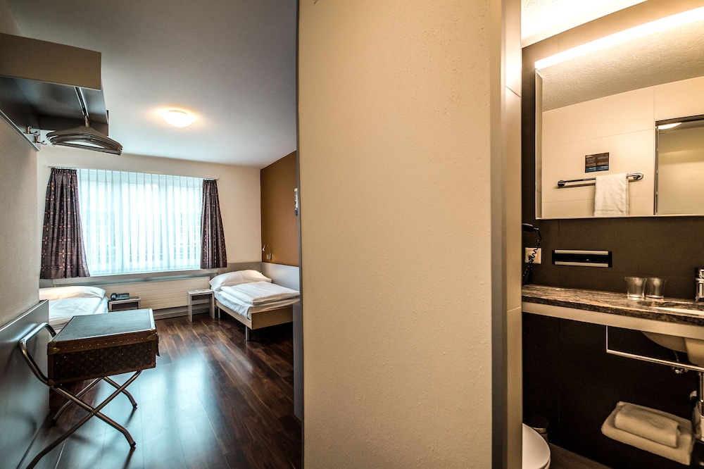 Alexander Guesthouse 29/54