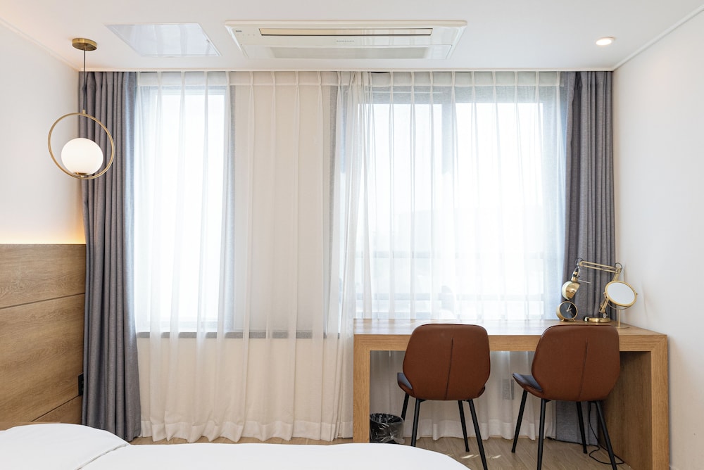 Hotel the Grang Jungmun 37/50