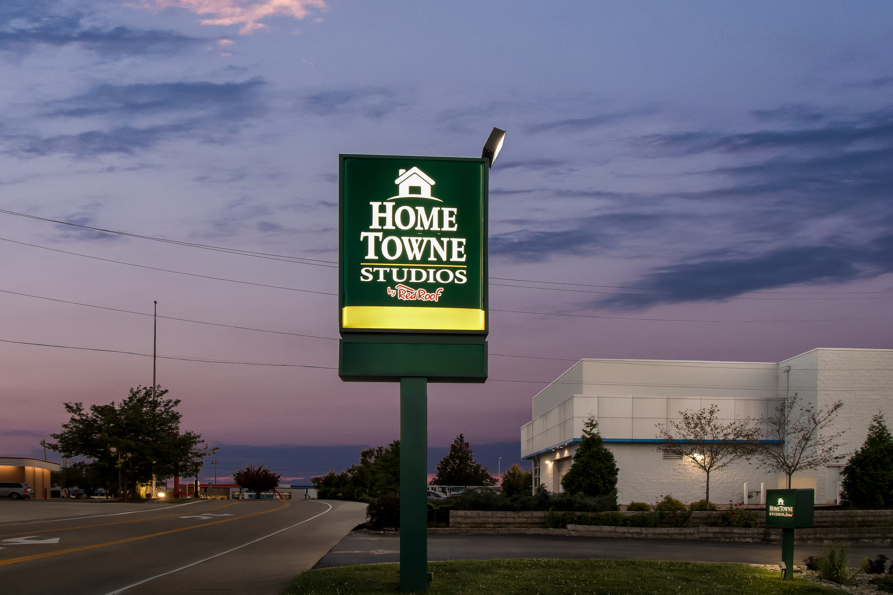 HomeTowne Studios Florence, KY-Cincinnati Airport 2/29
