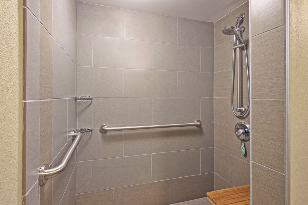 Holiday Inn Harrisburg East 60/61