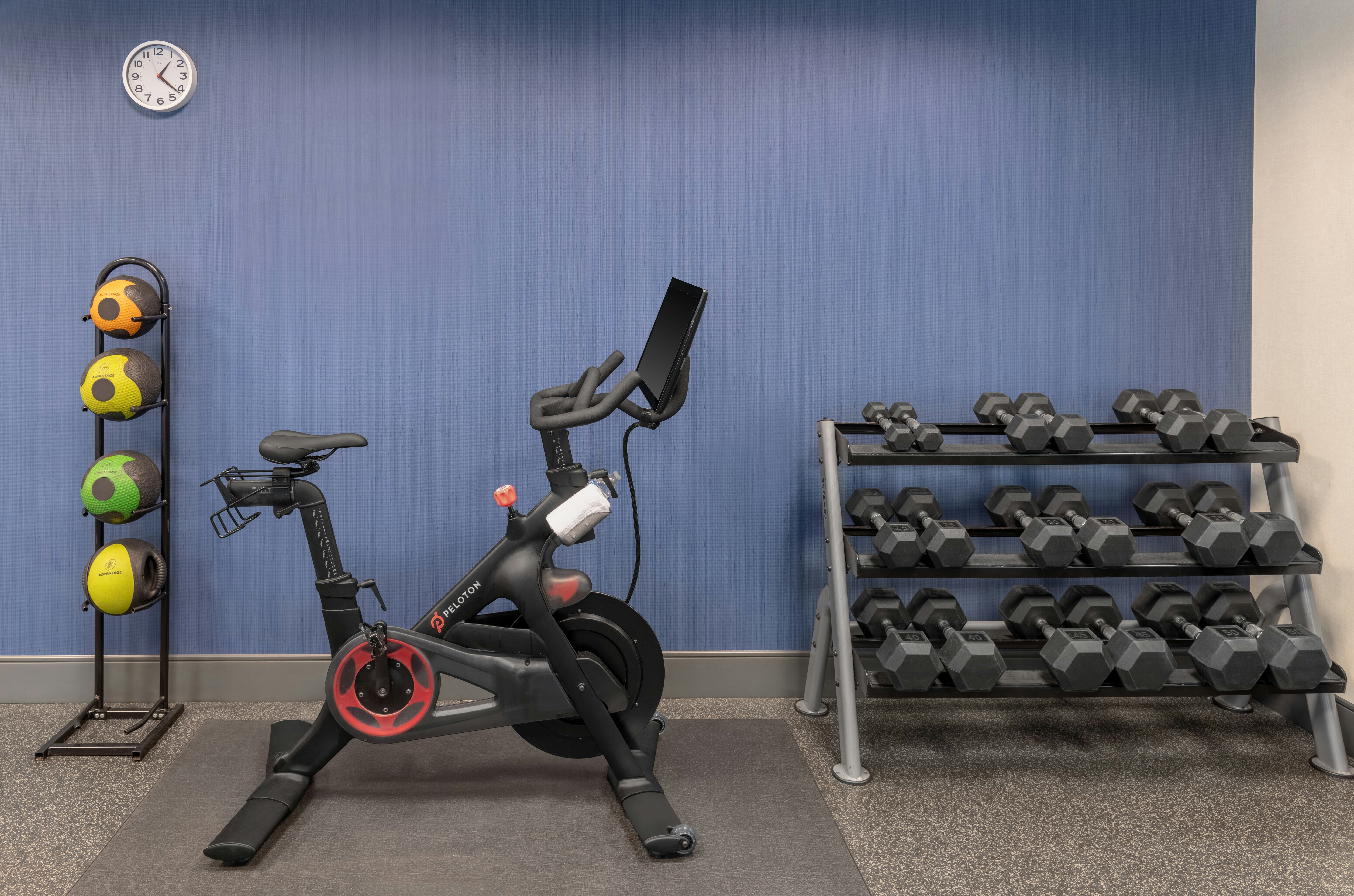Hampton Inn Dulles-Cascades 13/18