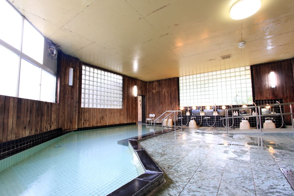 Yanaginoyu Hotel 25/50