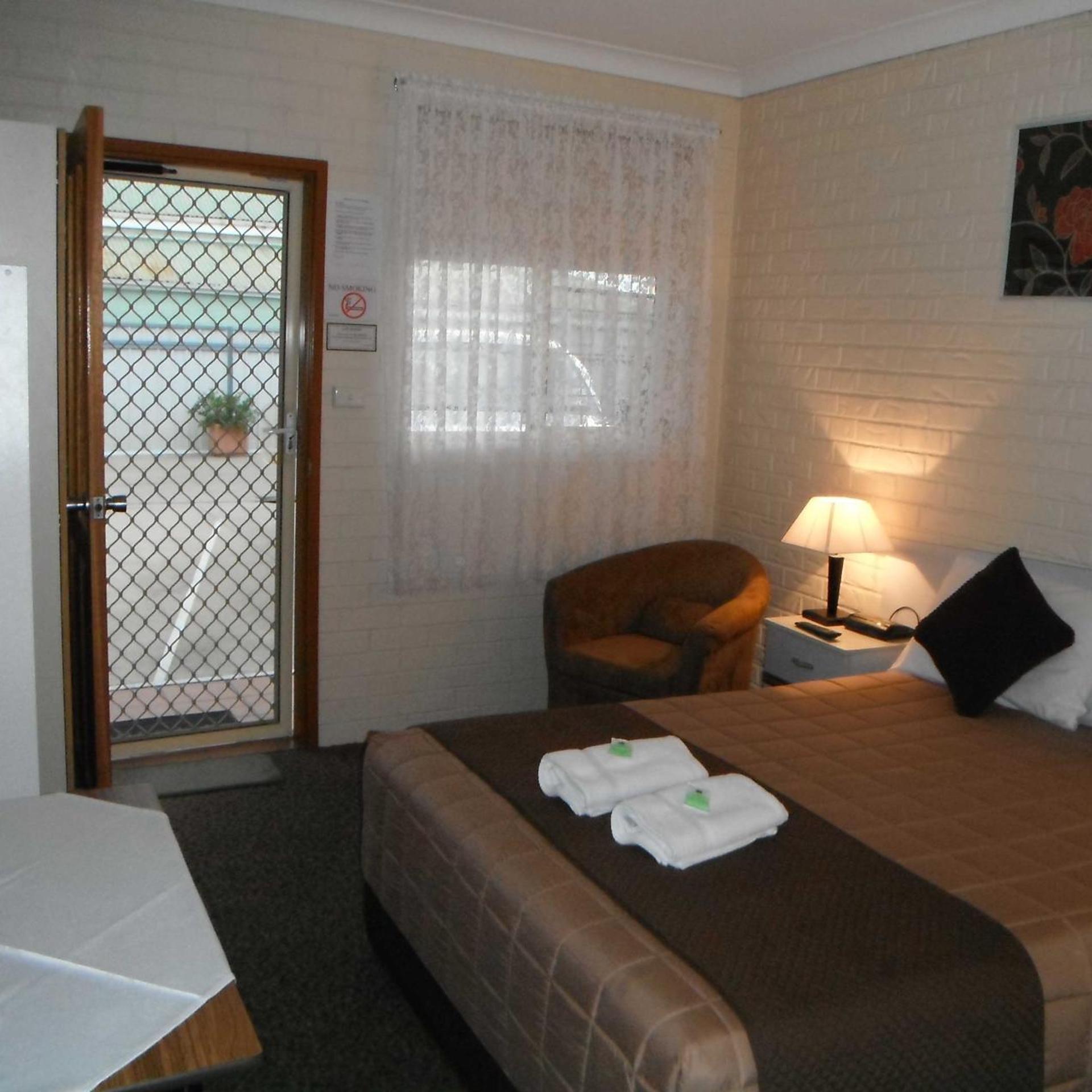 BONDI MOTEL 14/21