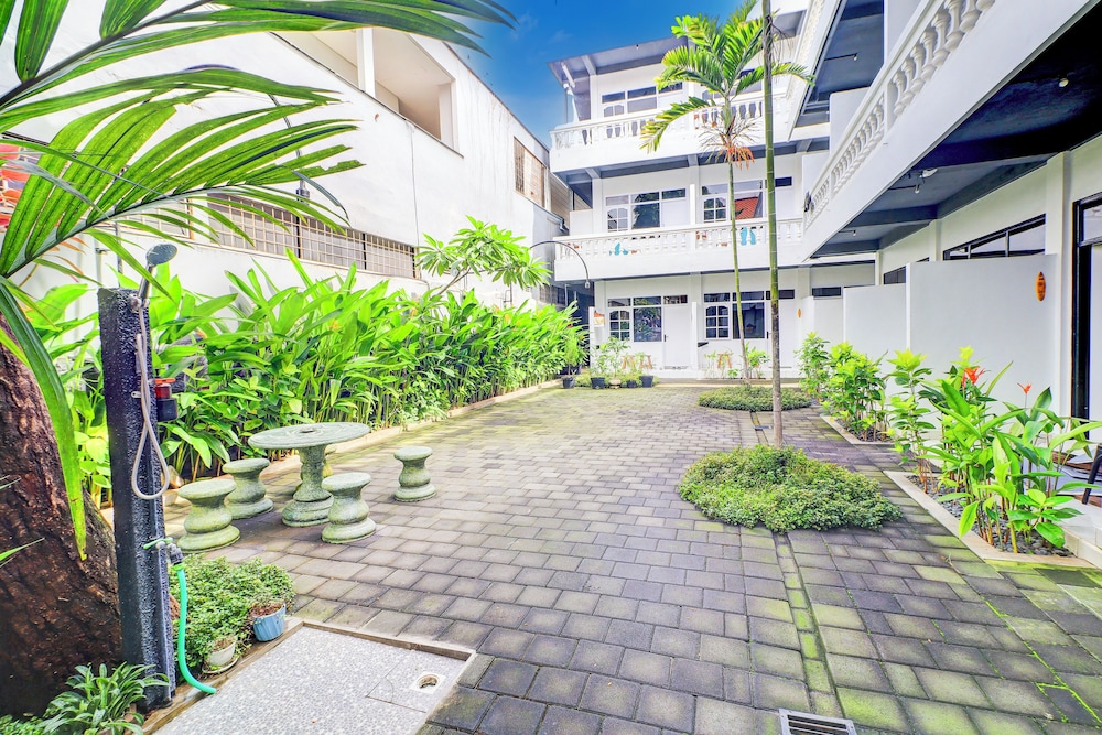 Collection O at Jalan Padma near Legian Beach 60/60