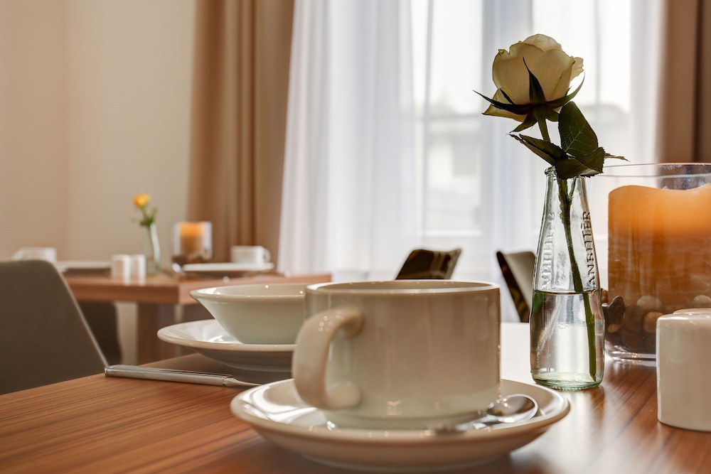 INA Boutique 030 Hannover-City 37/42