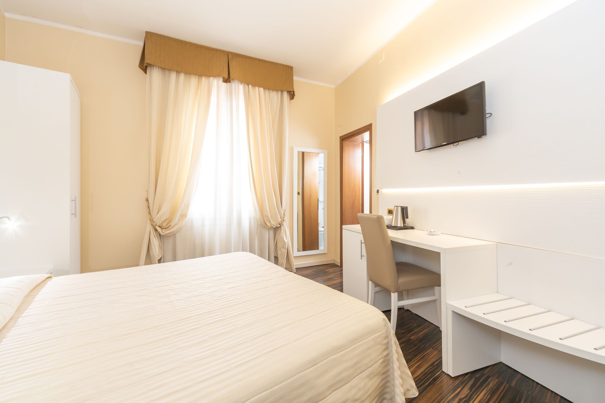 rooms