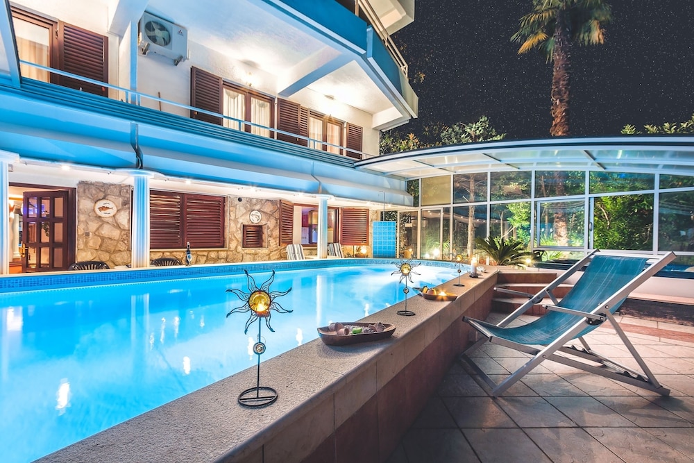 Villa Roses Apartments & Wellness 3/50