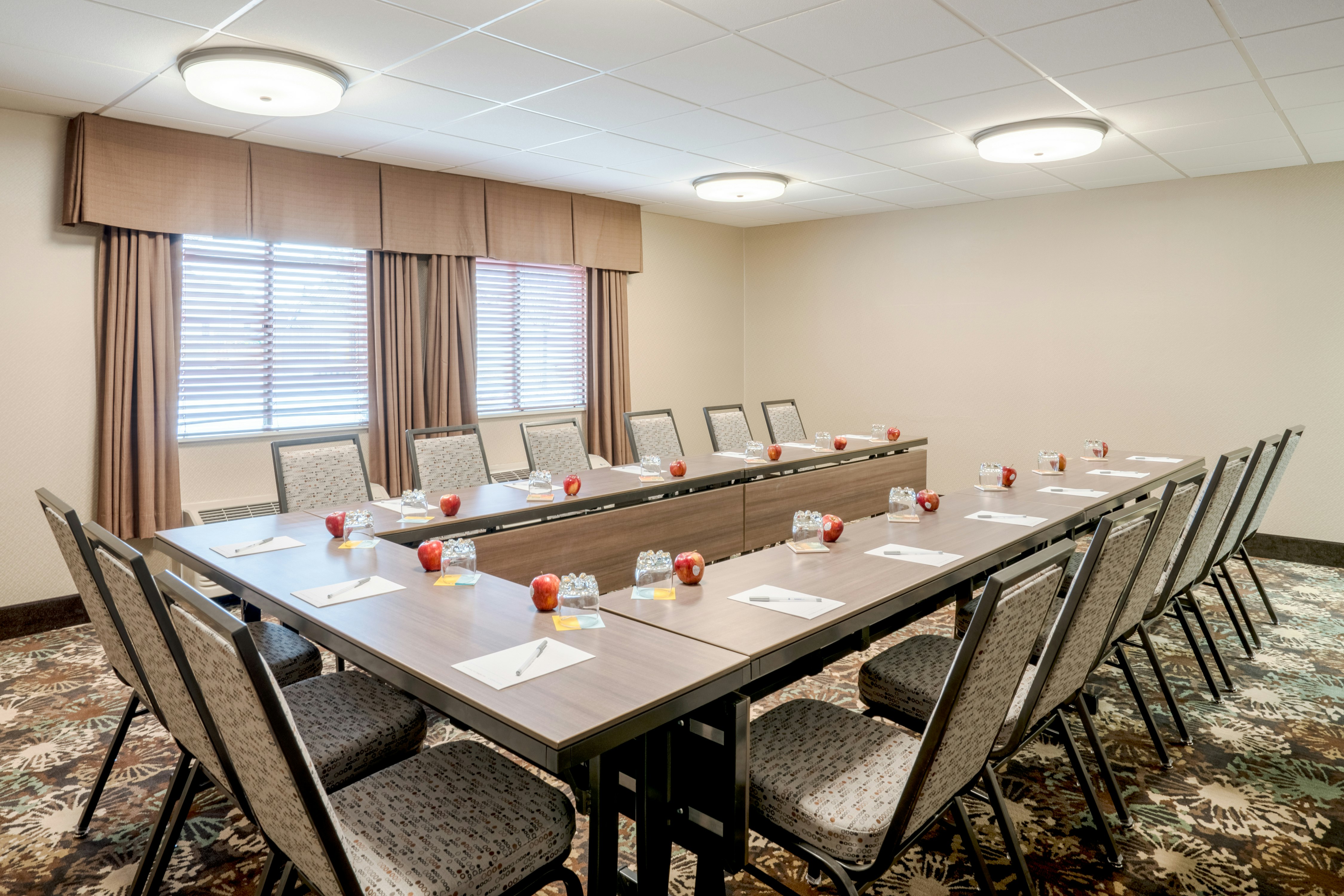 Hampton Inn Downingtown/Exton 65/73