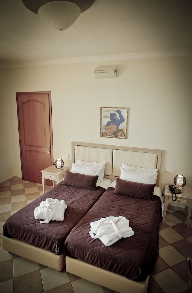 استوديو سوبيريور بسريرين منفصلين بإطلالة على البحر، Sea View Resorts and Spa 2/4