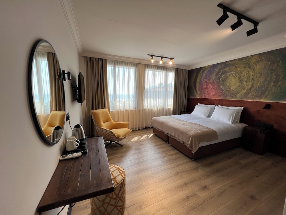 North Point Hotel 11/49