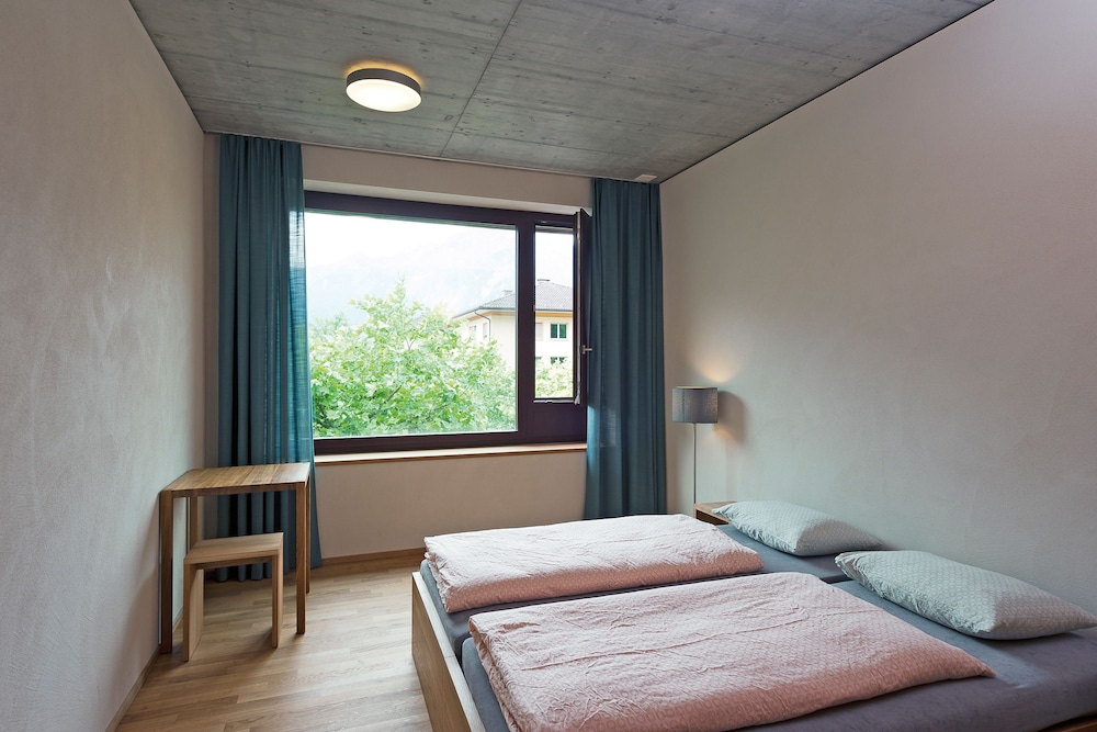 Interlaken Youth Hostel 26/63