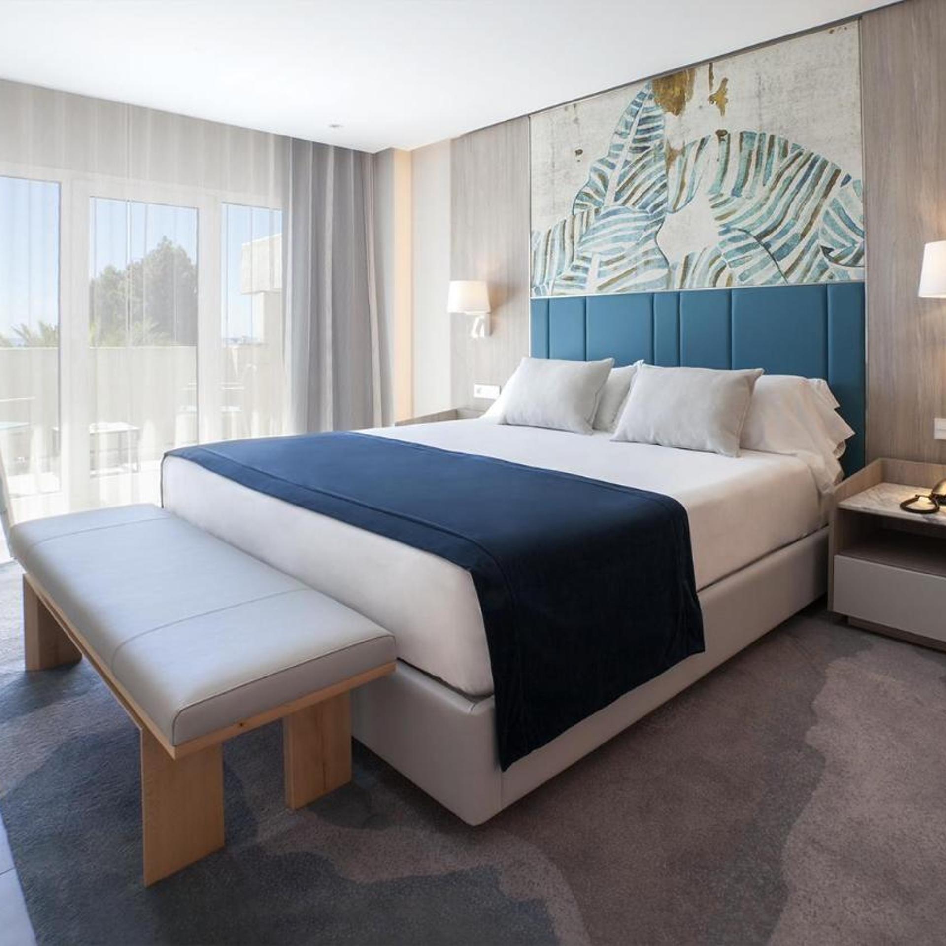 Premium, Suite, Balcony