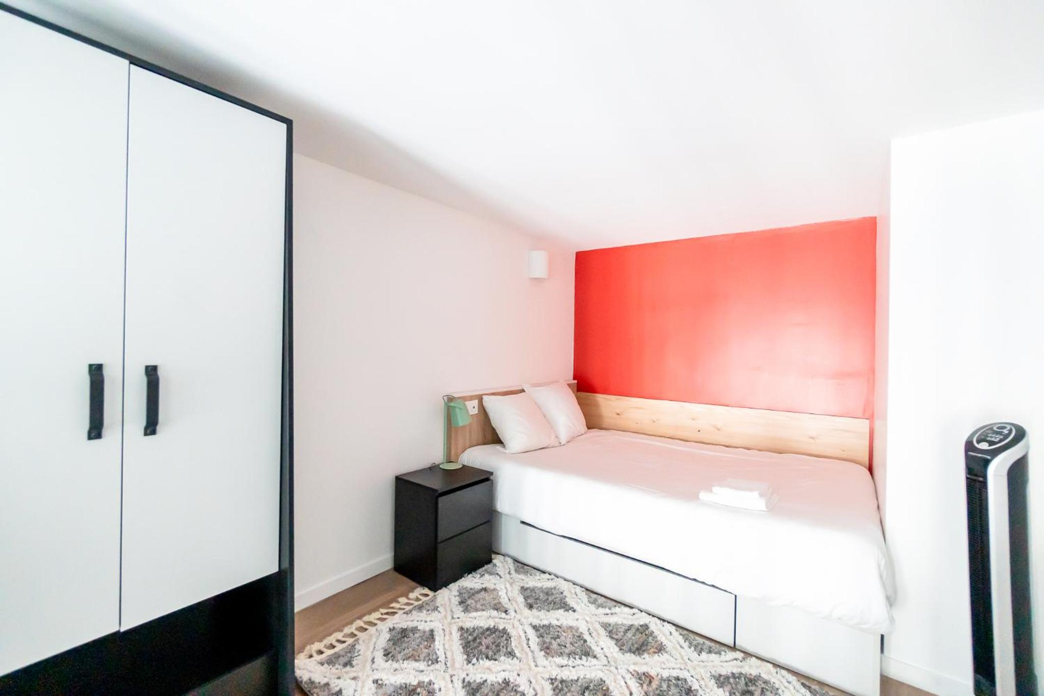 Deluxe, Apartment